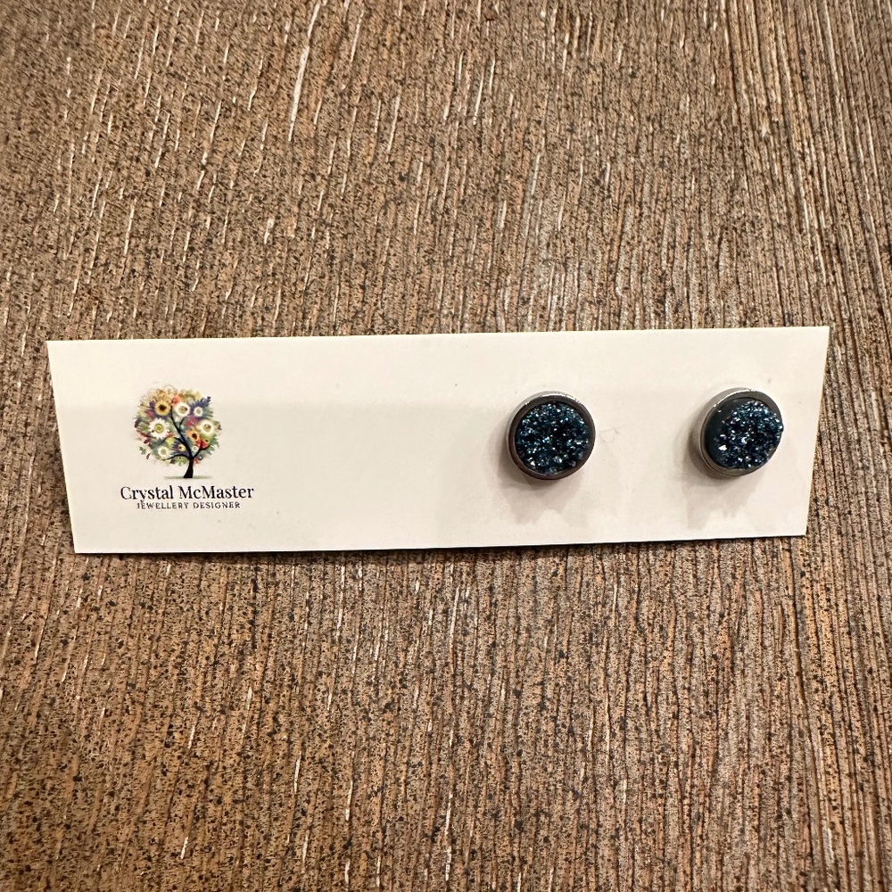 Ladies Earrings  blue sparkles ✨